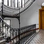 A5 Apaczai Apartment